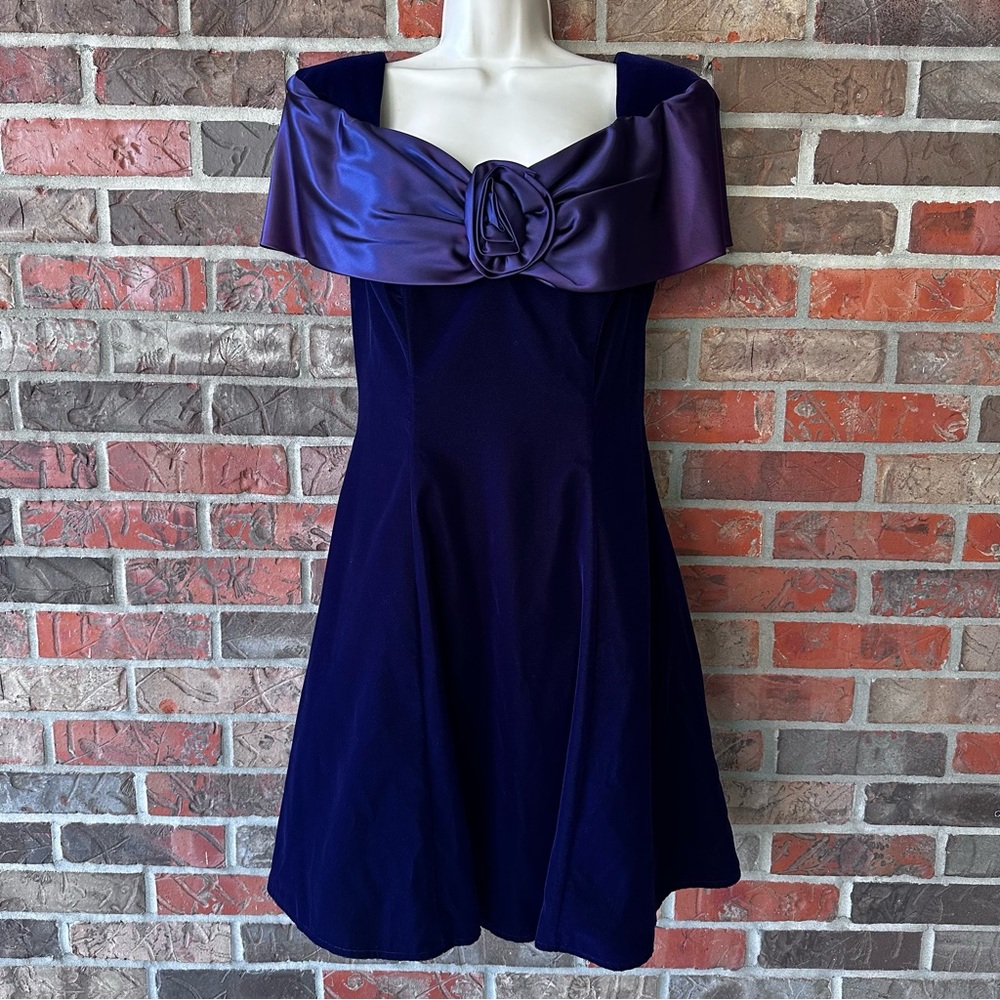 Vintage Steppin' Out 80s Purple Velvet Mini Dress
Off the Shoulder Rose Cocktail